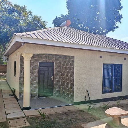 Matt Bed And Breakfast Λιλόνγκουε Εξωτερικό φωτογραφία