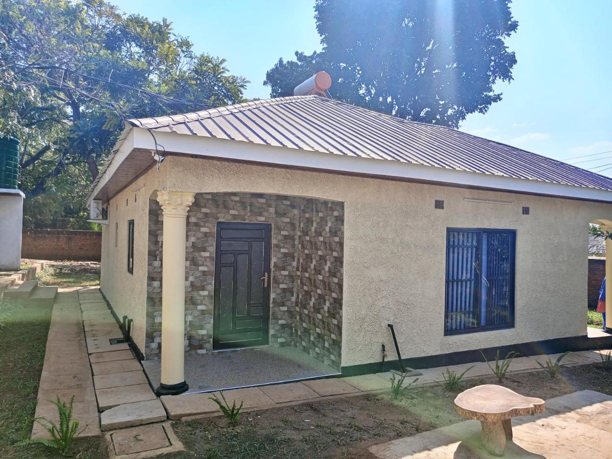 Matt Bed And Breakfast Λιλόνγκουε Εξωτερικό φωτογραφία
