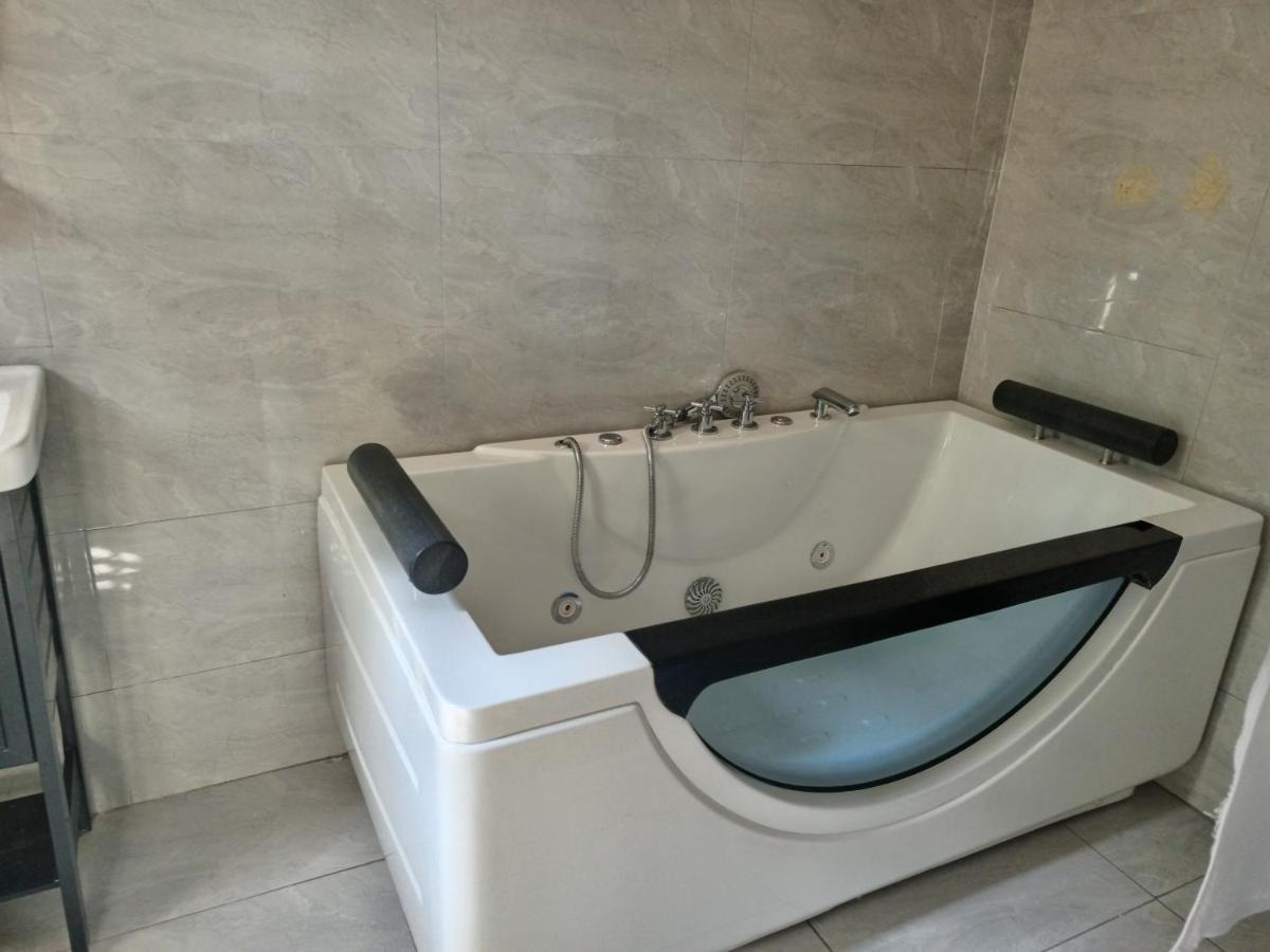 Matt Bed And Breakfast Λιλόνγκουε Εξωτερικό φωτογραφία