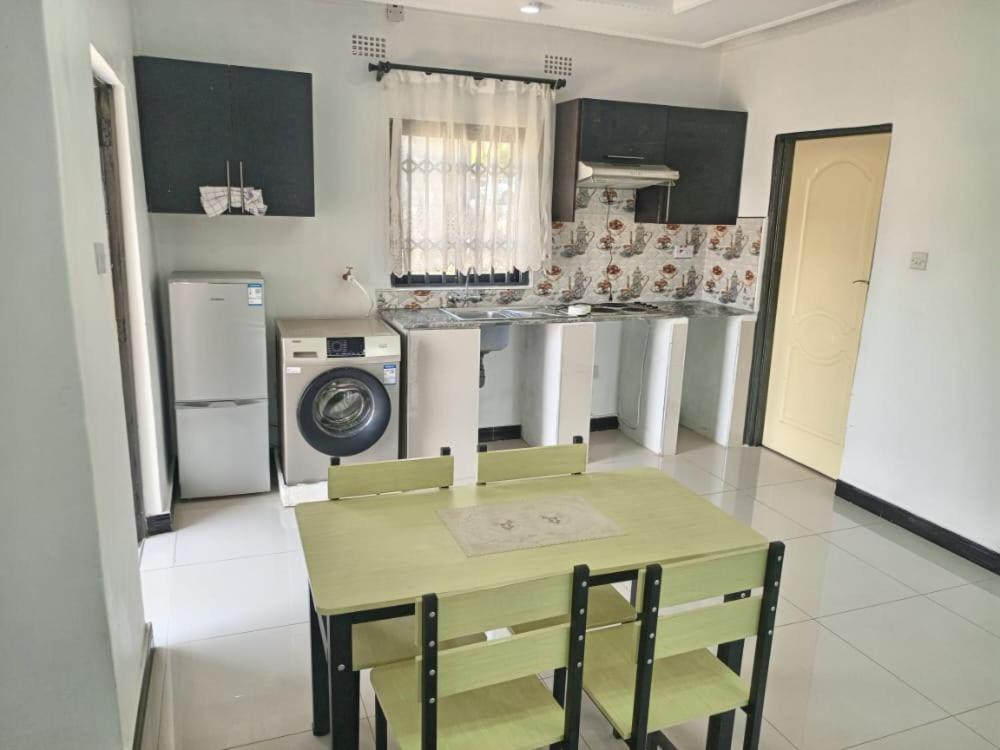 Matt Bed And Breakfast Λιλόνγκουε Εξωτερικό φωτογραφία